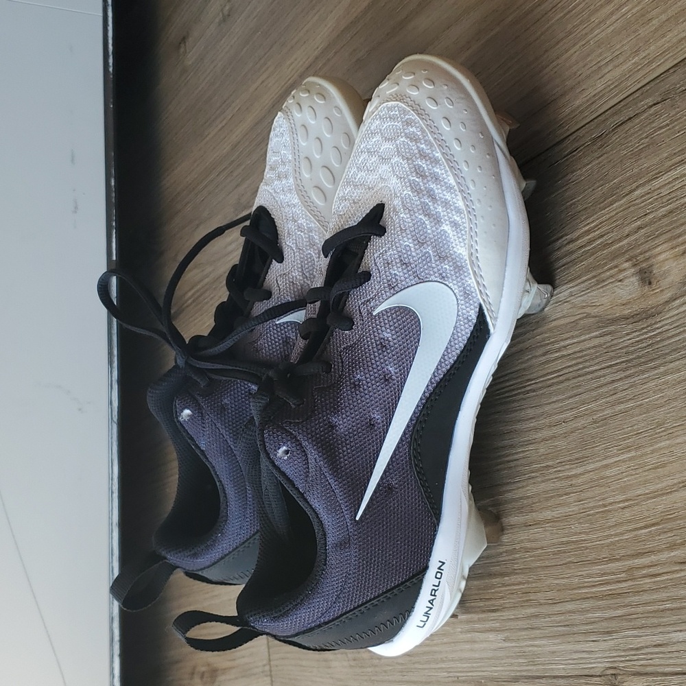 Nike Lunarlon Hyperdiamond Softball Cleats